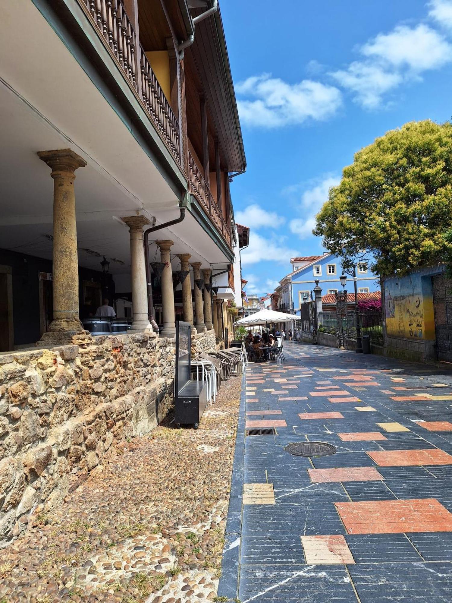 Apartamento La Santina Y Su Balcon Avilés Exterior foto
